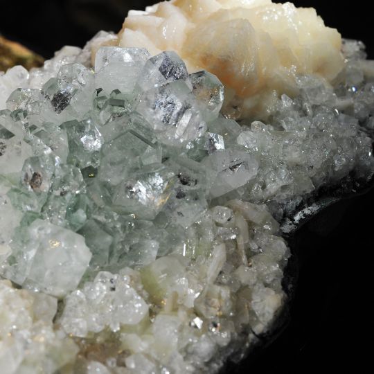 Apophyllite Metaphysical & Healing Properties