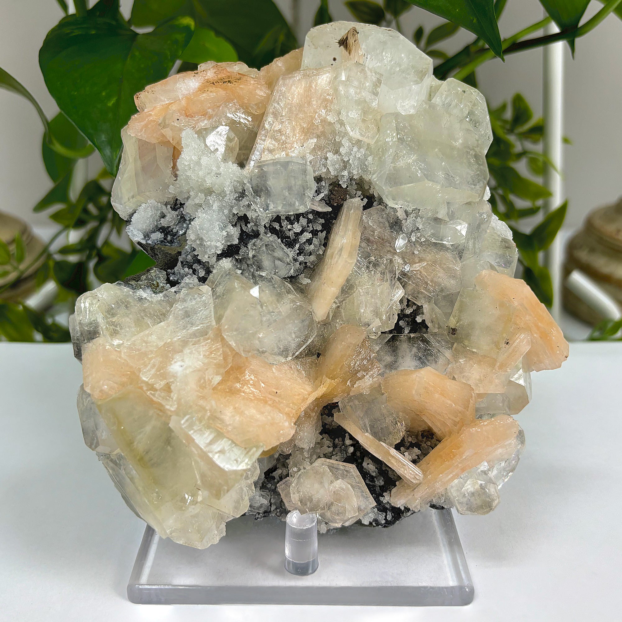 Natural Apophyllite Chalcedony Heulandite Mineral Specimen