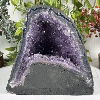 Natural Crystal Amethyst Geode - Gem Avenue Wholesale