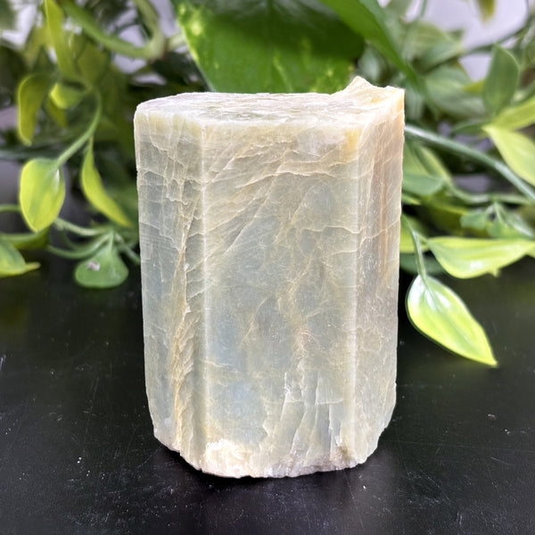 Natural Beryl Mineral Specimens – Raw Gemstone Healing Crystal