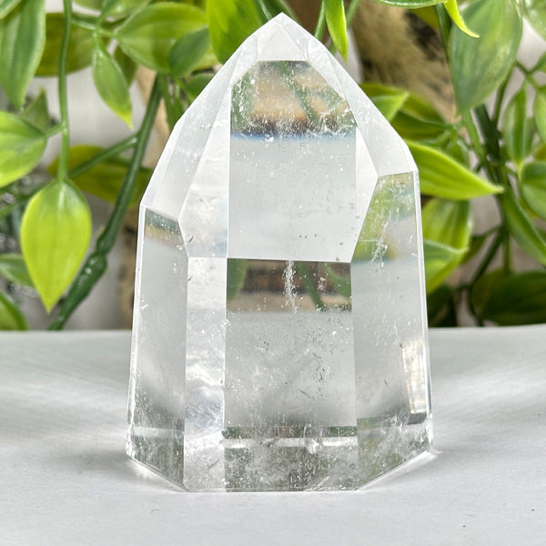 Natural Clear Quartz Crystal Point Tower Brazil Healing Meditation Energy Stone Home Decor Collectible - RPO532