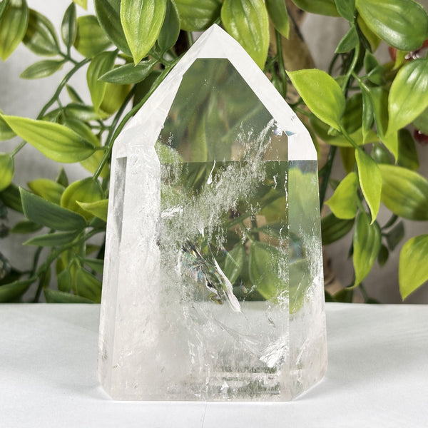 Clear Quartz Gemstone Point - Gem Avenue Wholesale